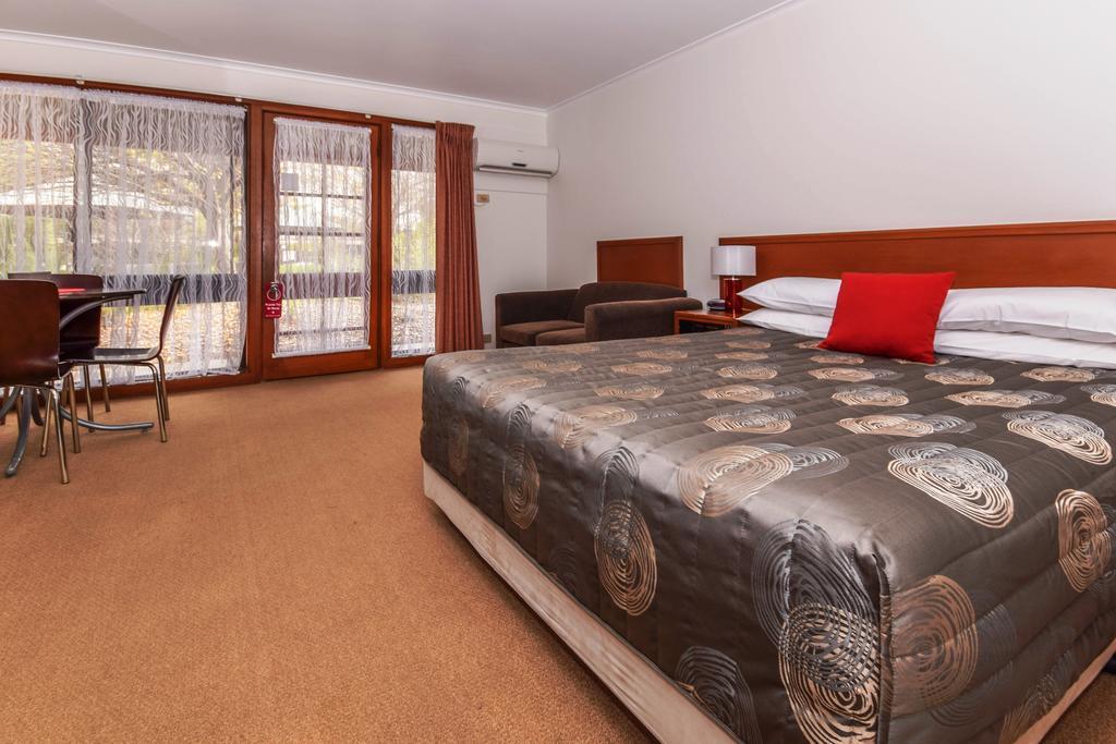 River Country Inn (Adults Only) Moama Pokój zdjęcie