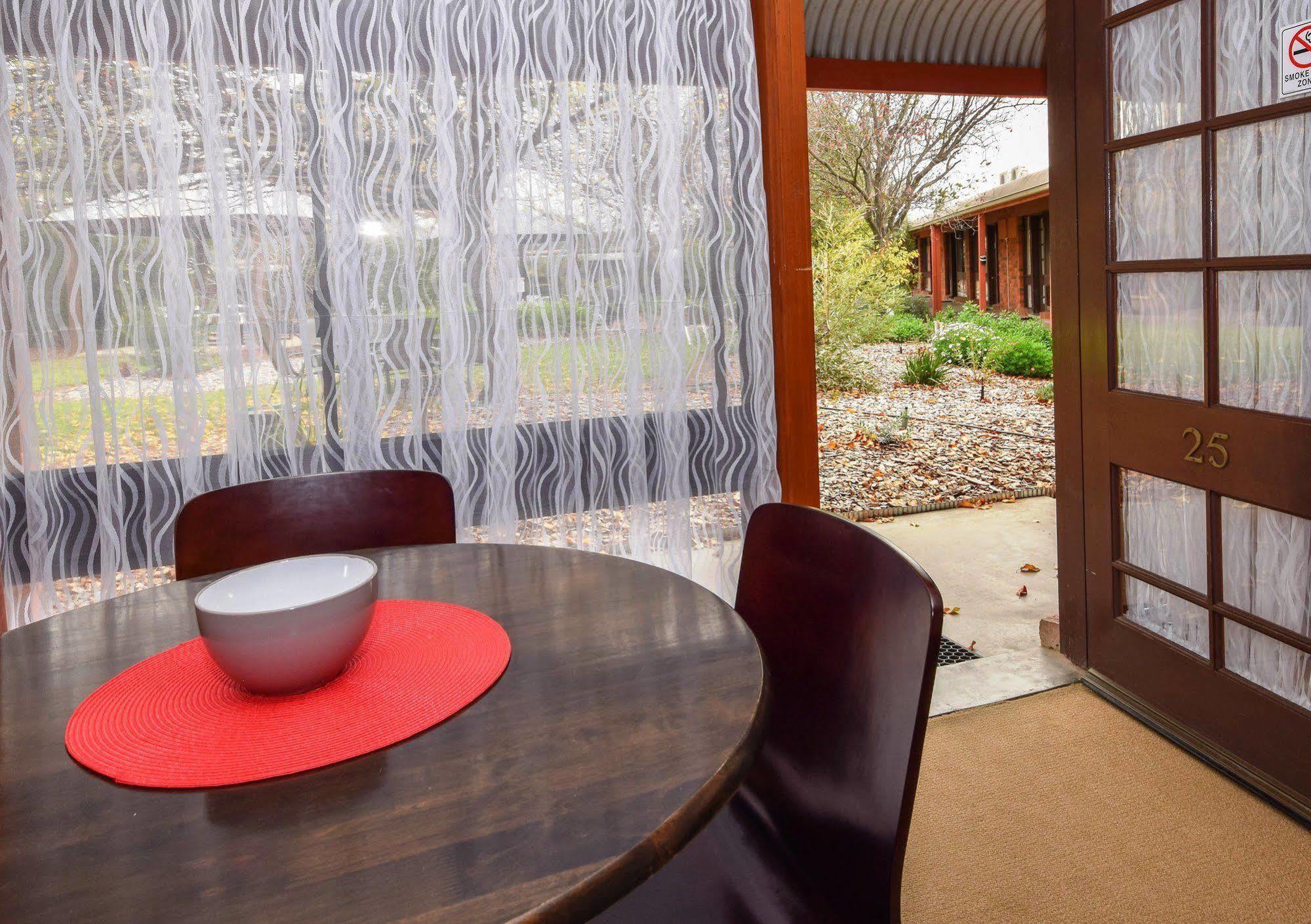 River Country Inn (Adults Only) Moama Zewnętrze zdjęcie