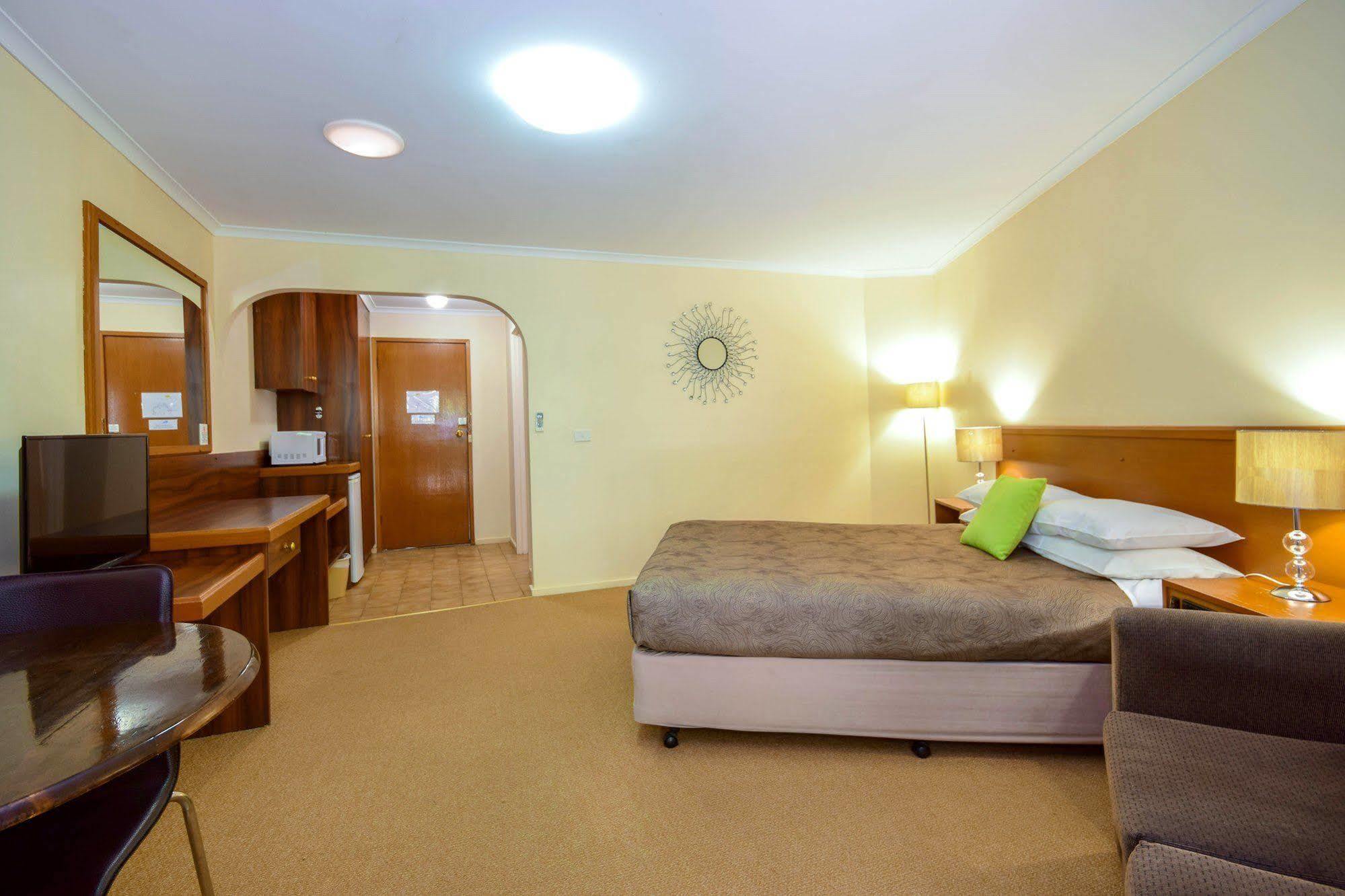 River Country Inn (Adults Only) Moama Zewnętrze zdjęcie
