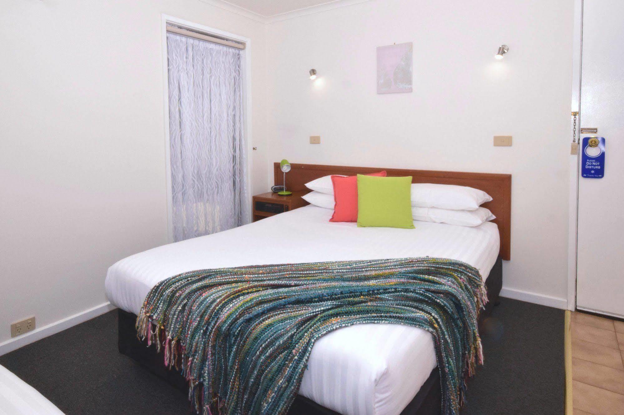 River Country Inn (Adults Only) Moama Zewnętrze zdjęcie