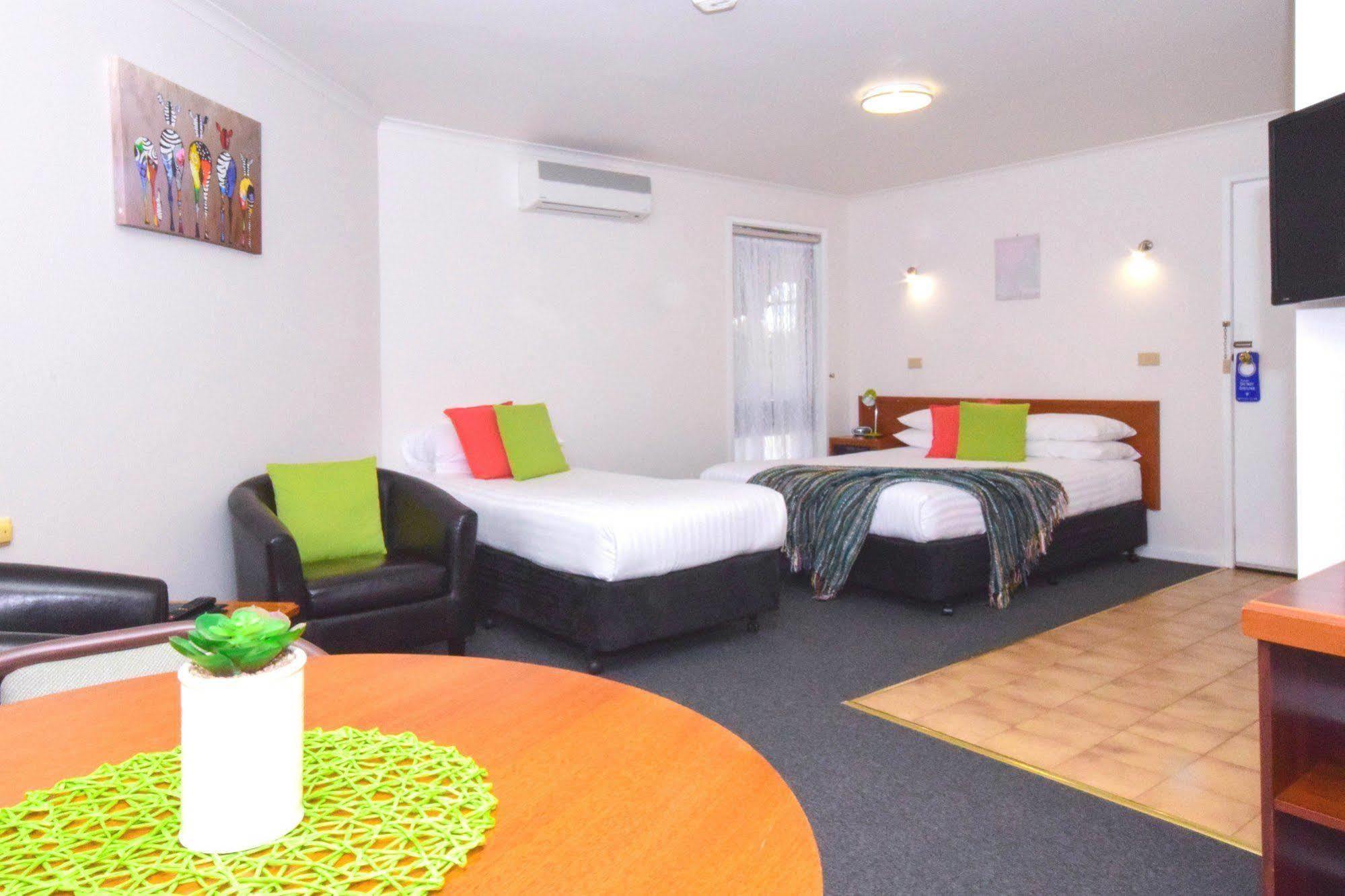 River Country Inn (Adults Only) Moama Zewnętrze zdjęcie